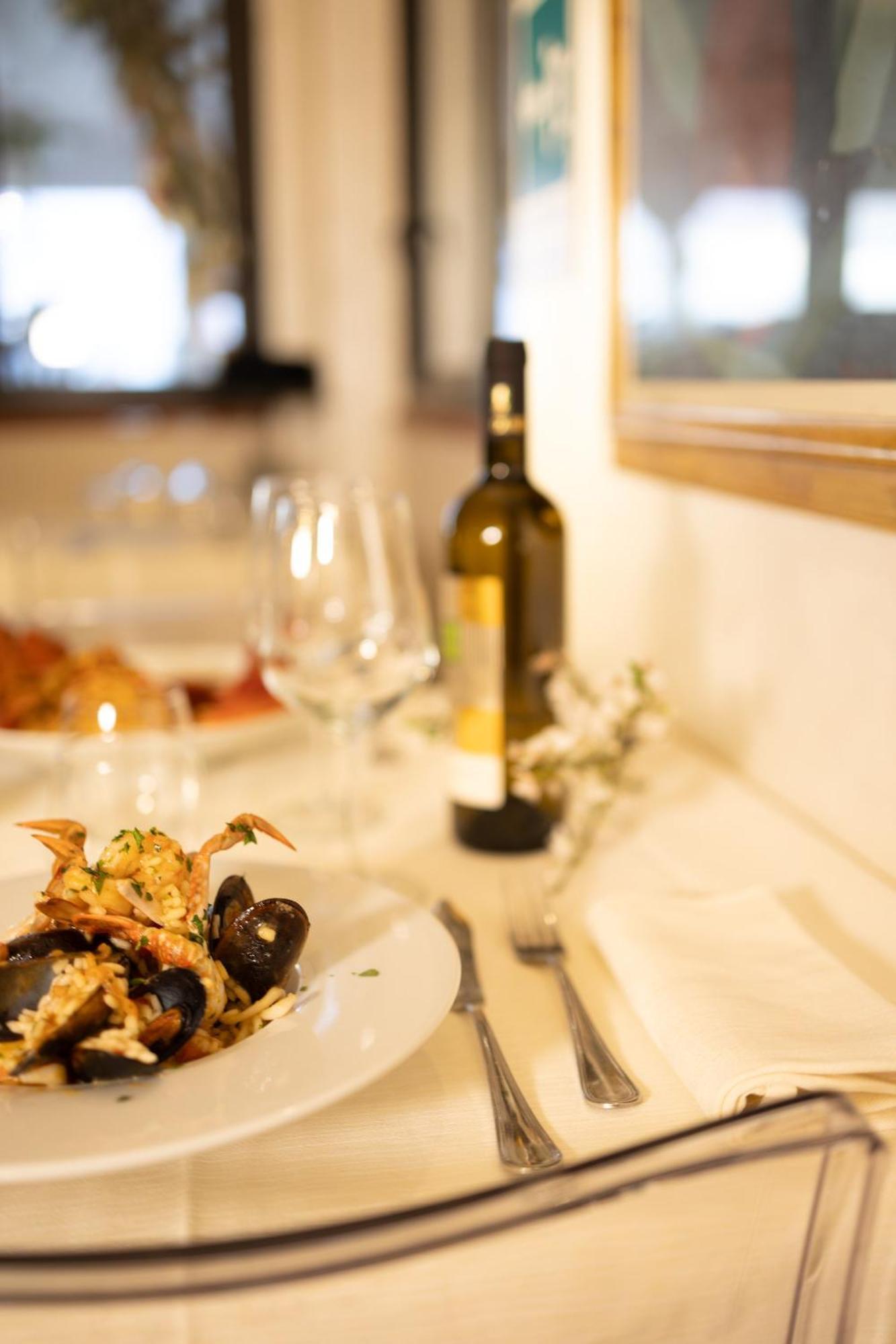 Hotel Italia Lerici Εξωτερικό φωτογραφία