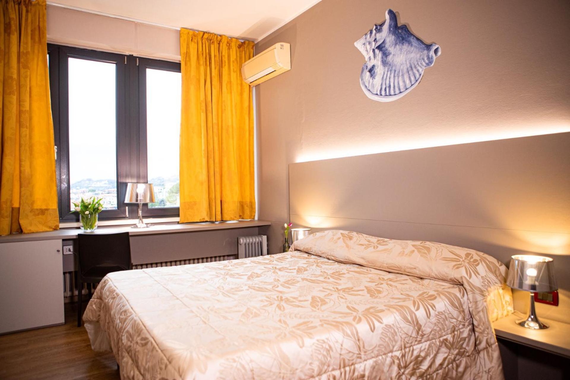 Hotel Italia Lerici Εξωτερικό φωτογραφία